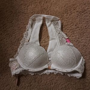 BNWT VS Pink racer back bra